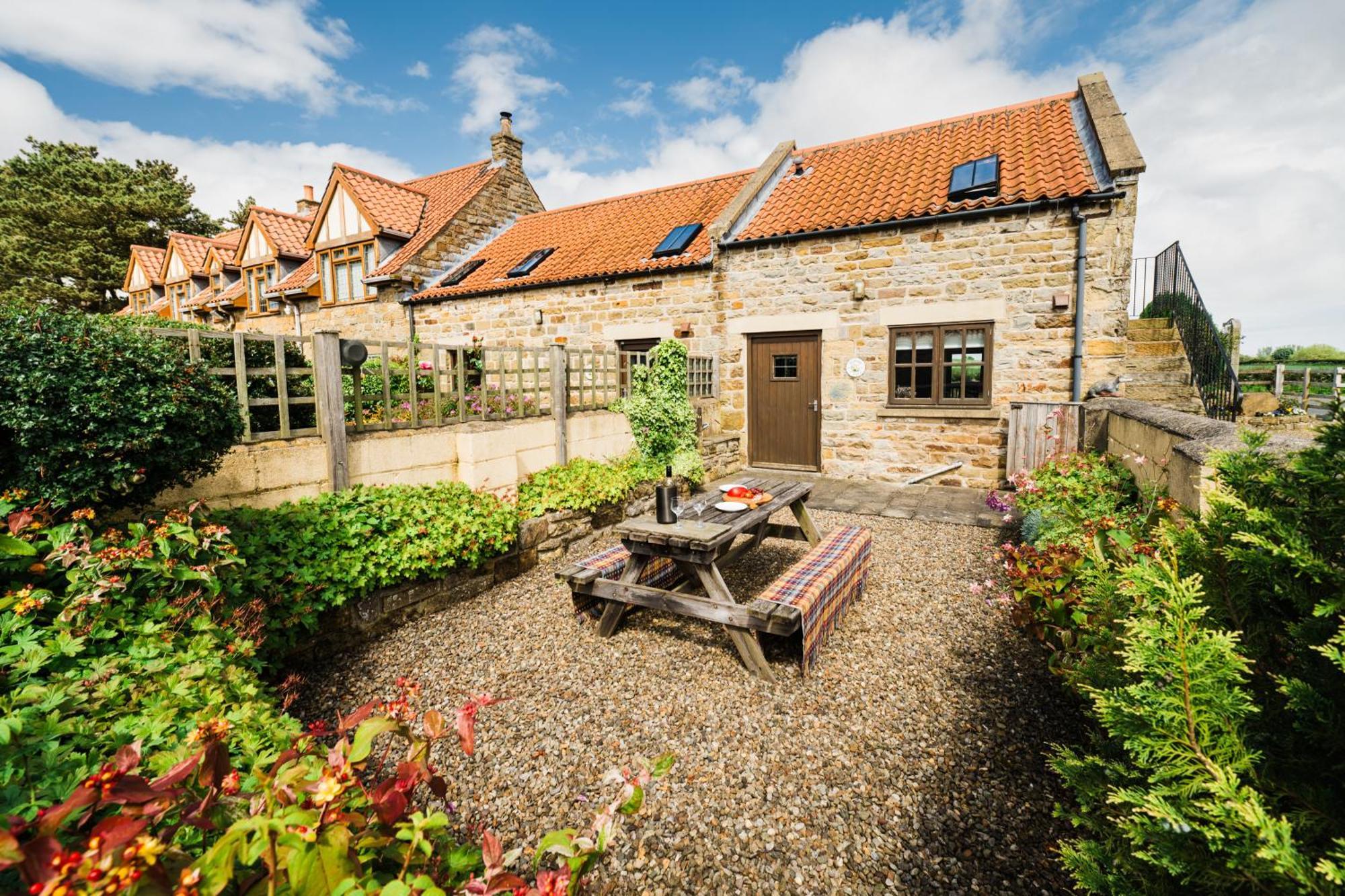 Badger Cottage Scarborough Bagian luar foto